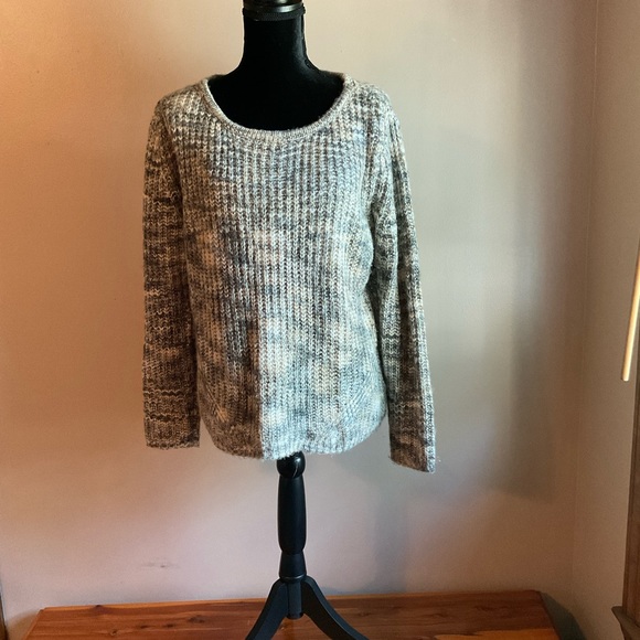 Rewind Sweaters - Rewind Women’s Sweater. Size large
